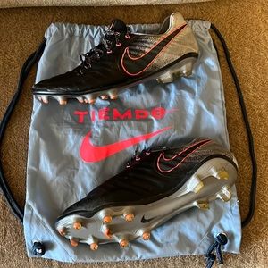 Nike Tiempo Legend 7 Elite Size 10US